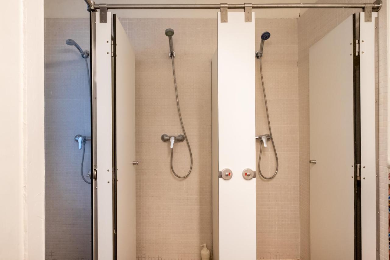 Appartement B42 - Modernist For Large Groups In Eixample Barcelona