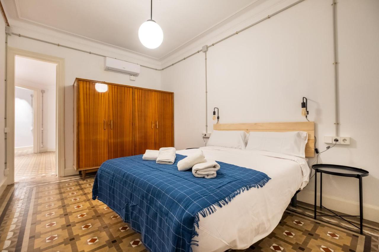 Appartement B42 - Modernist For Large Groups In Eixample *